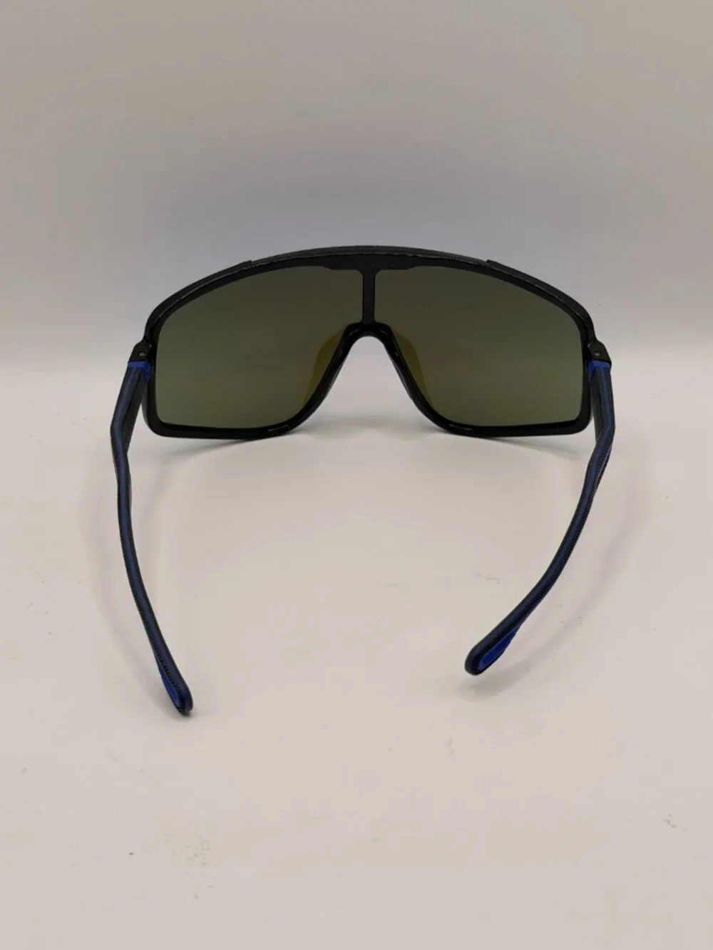 Carrera new black